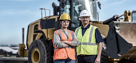 Mobil engineers working in construction