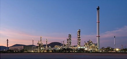 Oil and gas refinery