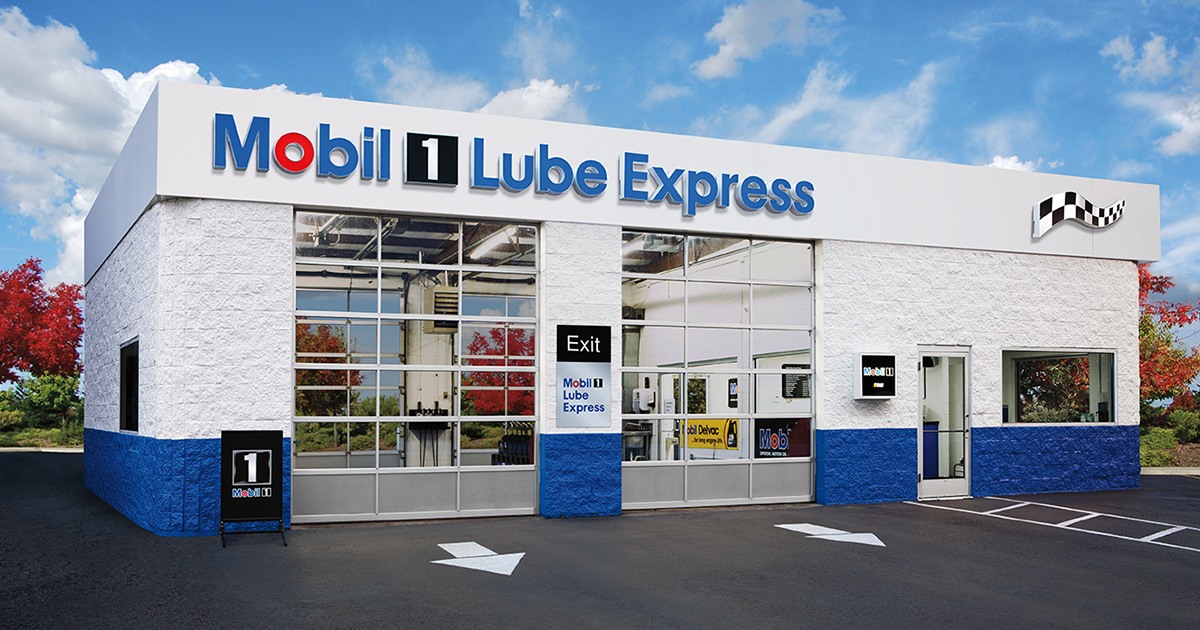 Open a Mobil 1 Lube Express℠ oil change facility | Mobil™